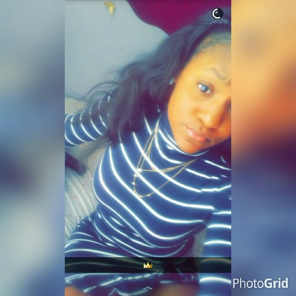 Profile Picture of Jasmine Hines (@envy_jaee) on Poshmark