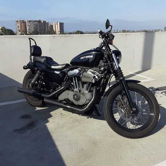 Profile Picture of Robert Leger (@rleger70) on Poshmark