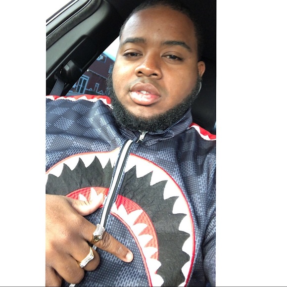 Profile Picture of Timothy Mccray (@timothy_mccray) on Poshmark