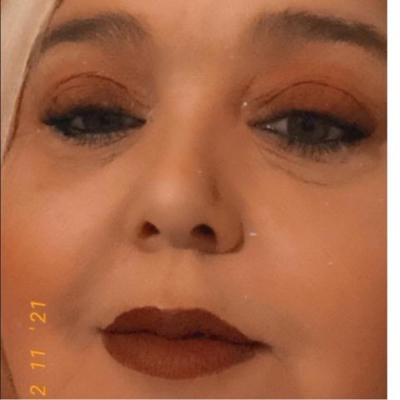 Profile Picture of Dana Cooper (@hotwitchoo) on Poshmark