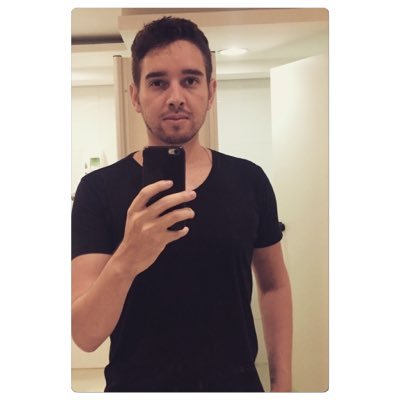 Profile Picture of Alex Moura (@alexmoura8) on Twitter