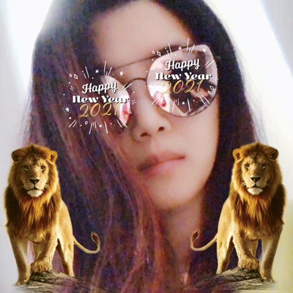 Profile Picture of Stephanie Liu (@stephanieliu383) on Poshmark