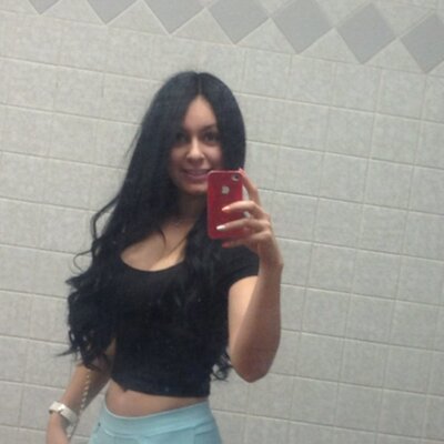 Profile Picture of Mariela Espinoza (@DliaaMariela) on Twitter