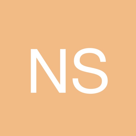 Profile Picture of Nicole Stonehouse (@nrsiu95) on Poshmark