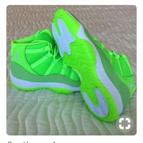 Profile Picture of Hope Pearson (@girlygirl2186) on Poshmark
