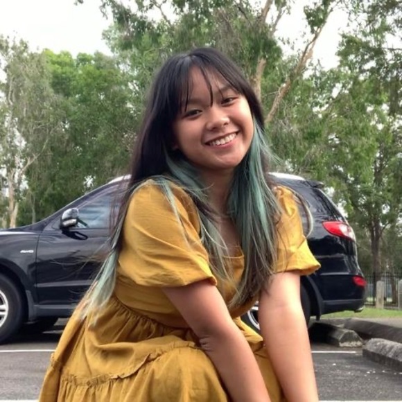 Julianne Verba - Poshmark Profile Picture of Julianne Verba (@jii_carat) on Poshmark