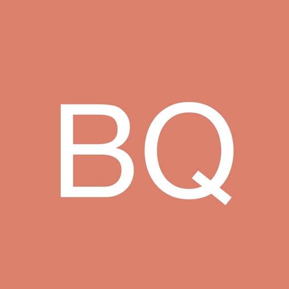 Profile Picture of Breanna Quintero (@breannaquint438) on Poshmark
