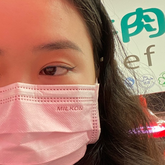 Profile Picture of Xue Qiao (@joejoeleee) on Poshmark