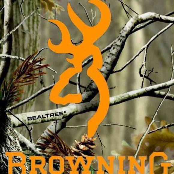 Profile Picture of Wayne Curtis (@waffle_wayne) on Poshmark