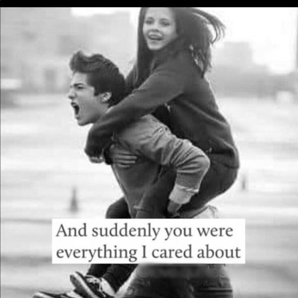 Profile Picture of Angelin Sartorius (@asartorius) on Poshmark