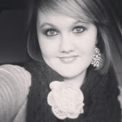 Profile Picture of Whitney Hoffler (@whitleighphotography) on Youtube