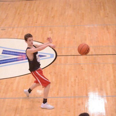 Profile Picture of Tyler Shultz (@TylerShultz10) on Twitter