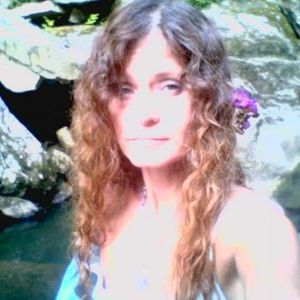 Profile Picture of Denise Holloway (@childolight) on Myspace