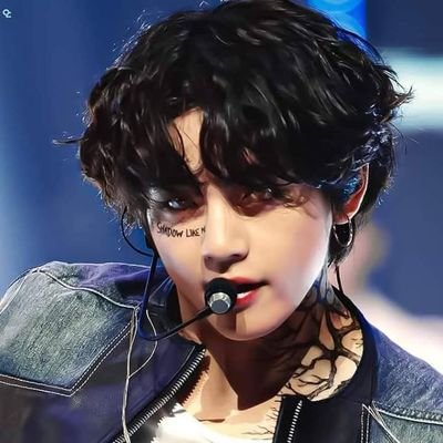 Profile Picture of Kim Minha-Taetae~ (@taebts2013) on Twitter