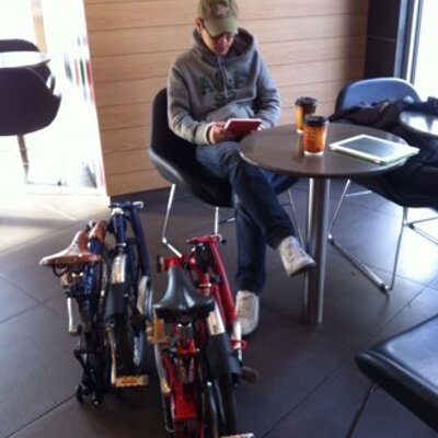 Profile Picture of Jung June KIM (@j6kim8) on Twitter