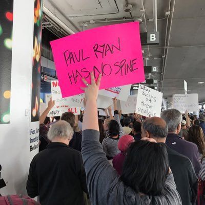 Profile Picture of Mitchell Lester (@mitchles) on Twitter