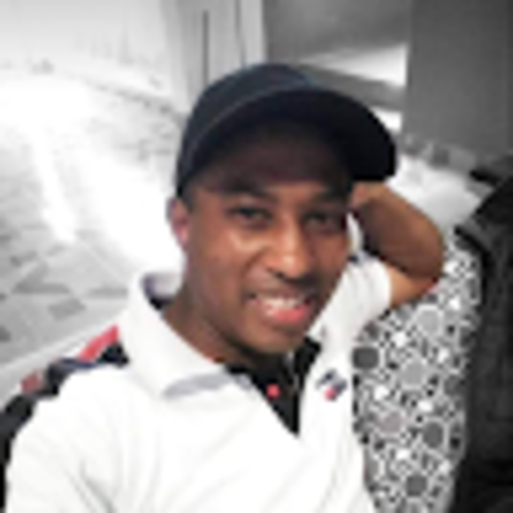 Profile Picture of De la cruz gonzaga Carlos alfonso (@delacruzgonzaga) on Poshmark