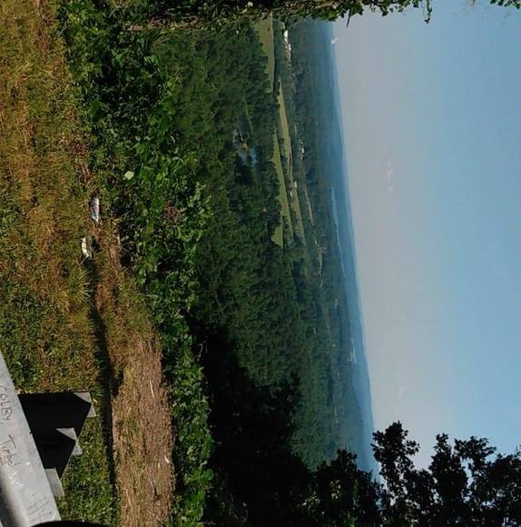 Profile Picture of Christopher Pope (@chrisfinley808) on Poshmark