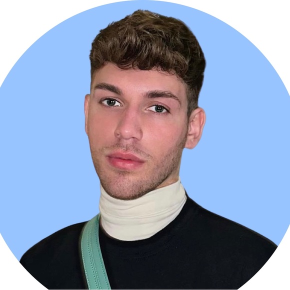 Profile Picture of Damian Cobaj (@damiancobaj) on Poshmark