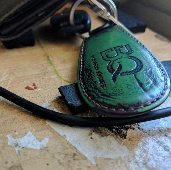 Profile Picture of Nhan Phan (@np127) on Poshmark