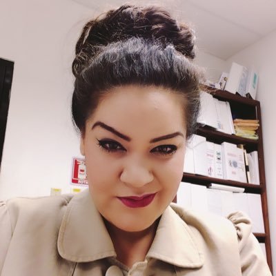 Profile Picture of MDee (@MarshaDee16) on Twitter