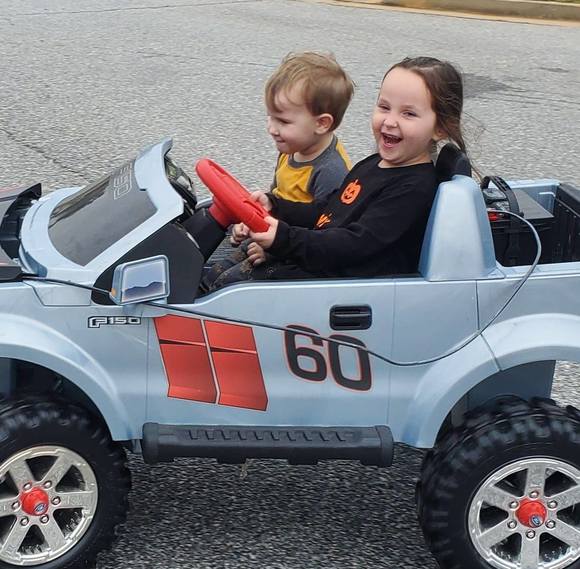 Profile Picture of Timothy Carroll (@carrolltim88) on Poshmark