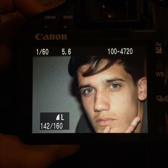 Profile Picture of Andrew Corona (@ndrwcrm) on Poshmark