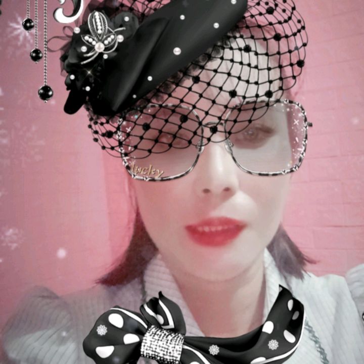 Profile Picture of tran lien (@lientran.0901) on Tiktok