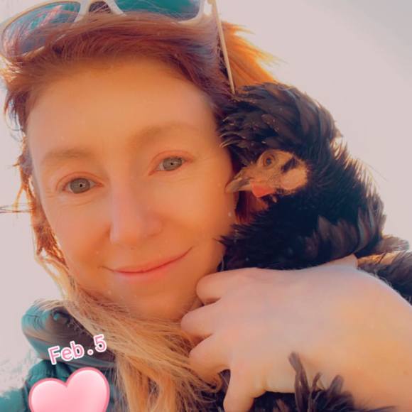 Profile Picture of Amanda Penta (@pentaco) on Poshmark