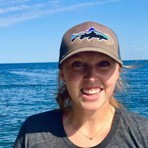 Profile Picture of Emma Knetter (@eknettr2) on Poshmark