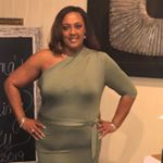 Profile Picture of Y.Yvette (@hazeleye1) on Instagram