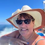 Profile Picture of Lisa Newland (@lisybubbles) on Instagram