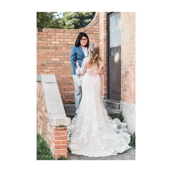 Profile Picture of Crystal Rocha (@srirocha) on Poshmark