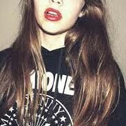 Lilly - Twitter Profile Picture of Lilly (@MaryLarryLili) on Twitter