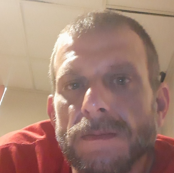 Profile Picture of Terry Jones (@terrjones76) on Poshmark