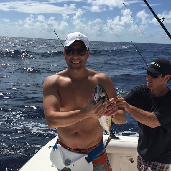 Profile Picture of Derrek Helkey (@derrekhelkey) on Poshmark