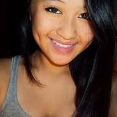 Profile Picture of Lora Lennon (@loraknwsdd9) on Twitter