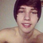Profile Picture of 꾱ㄹ햠ㅎㄴ (@brad_acosta) on Instagram