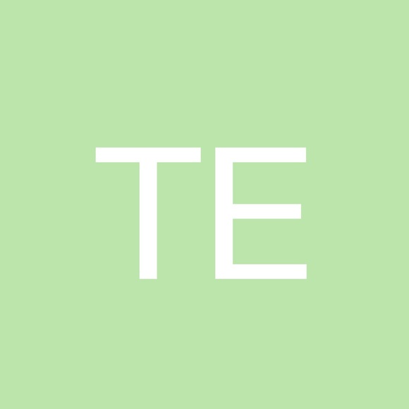 Tera Elness - Poshmark Profile Picture of Tera Elness (@ktelness) on Poshmark