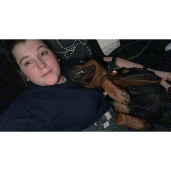 Kaytlynn Janish - Poshmark Profile Picture of Kaytlynn Janish (@kaytlynn449) on Poshmark