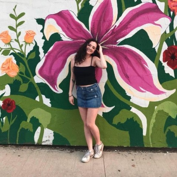 Profile Picture of Shannon Fadich (@shannon_fadich) on Poshmark