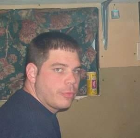 Profile Picture of Clint Parsons (@crystals_man09) on Poshmark
