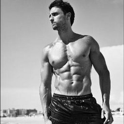 Profile Picture of Michael Matthews (@muscleforlife) on Twitter