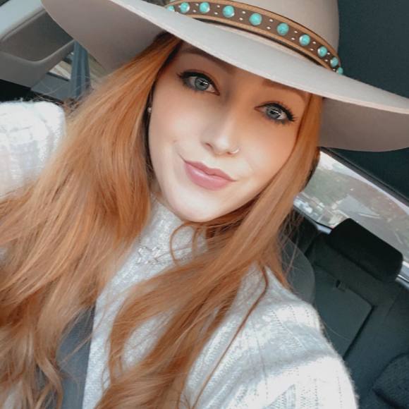 Pamm Boaldin - Poshmark Profile Picture of Pamm Boaldin (@pammnichole) on Poshmark