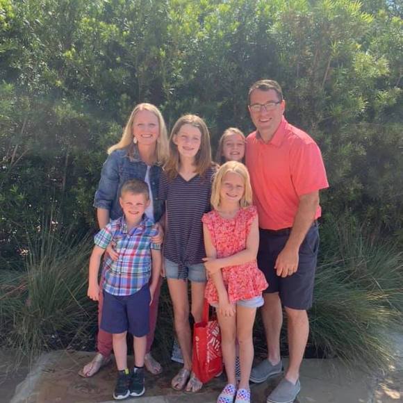 Profile Picture of Mike Shelton (@mshelton101) on Poshmark