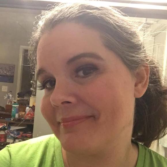 Profile Picture of Jennifer Crowell (@lycentia) on Poshmark