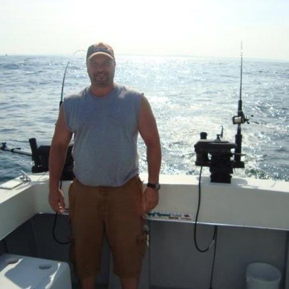 Profile Picture of John Palmieri (@jpopsman) on Poshmark