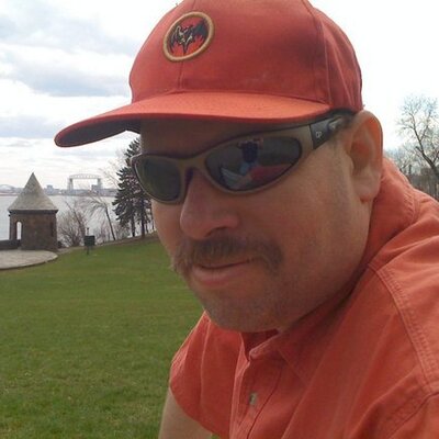 Profile Picture of Chris Slocum (@gabearinmn) on Twitter