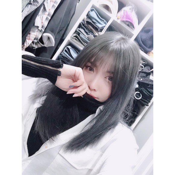 Profile Picture of Juanjuan Lin (@mikolin) on Poshmark