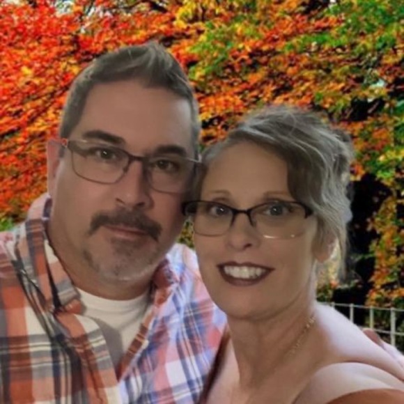 Profile Picture of Jolene Jasick (@jolenejasick) on Poshmark